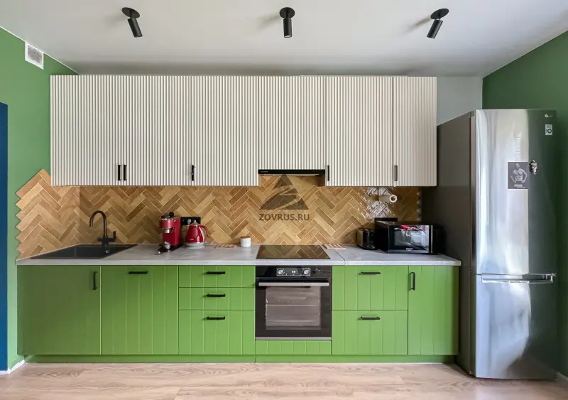 Пленка, пластик, эмаль: битва титанов на вашей кухне. Что выбрать?